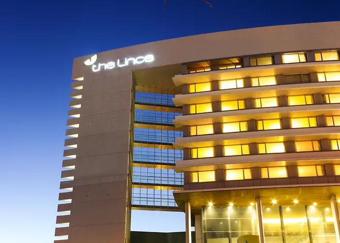 Otel The Lince Azores 4*