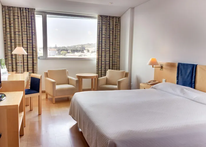 The Lince Azores 호텔 4*